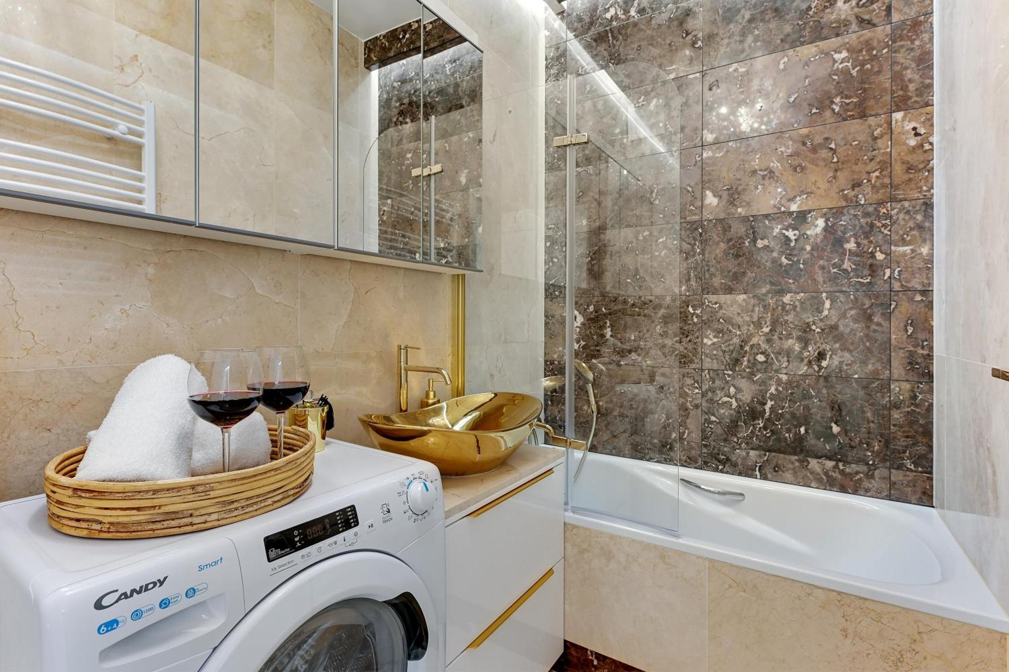 Granaria Kingdom & Happiness Premium Apartments By The River - Gratis Prosecco Гданск Екстериор снимка